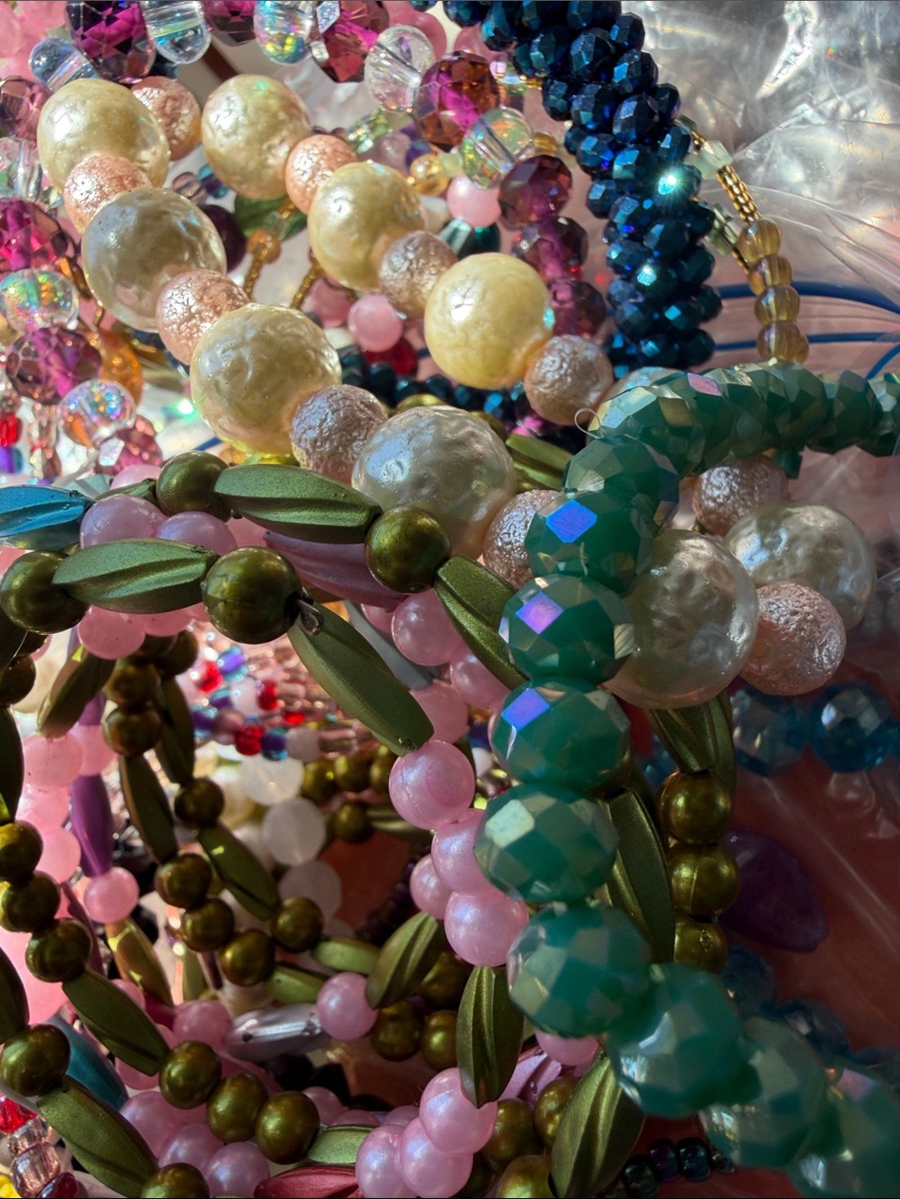 Multi-Color Beaded Women's Bracelet Bundle Set - Picture 6 of 16